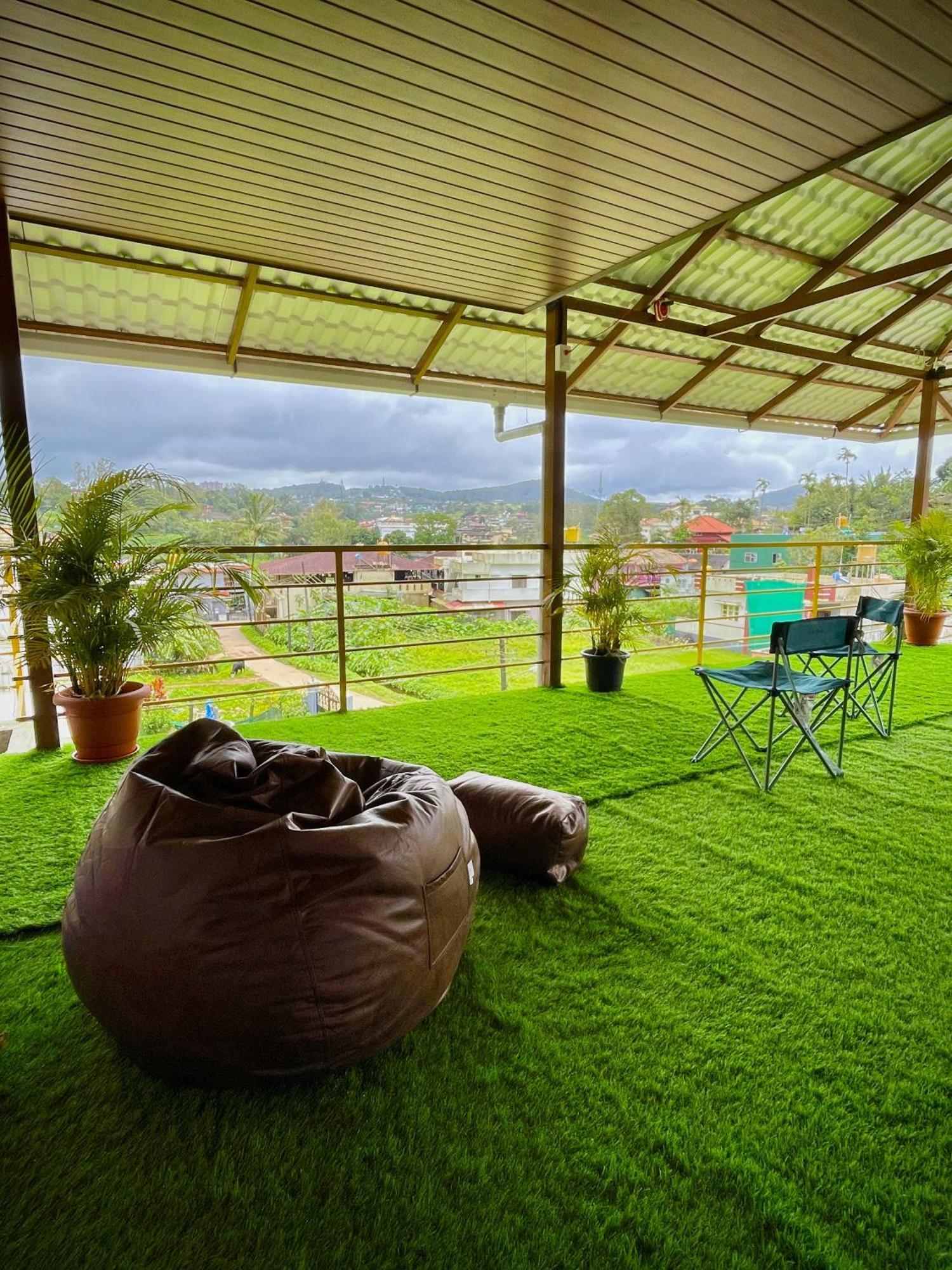 Ikyam Apartment Madikeri Exterior photo